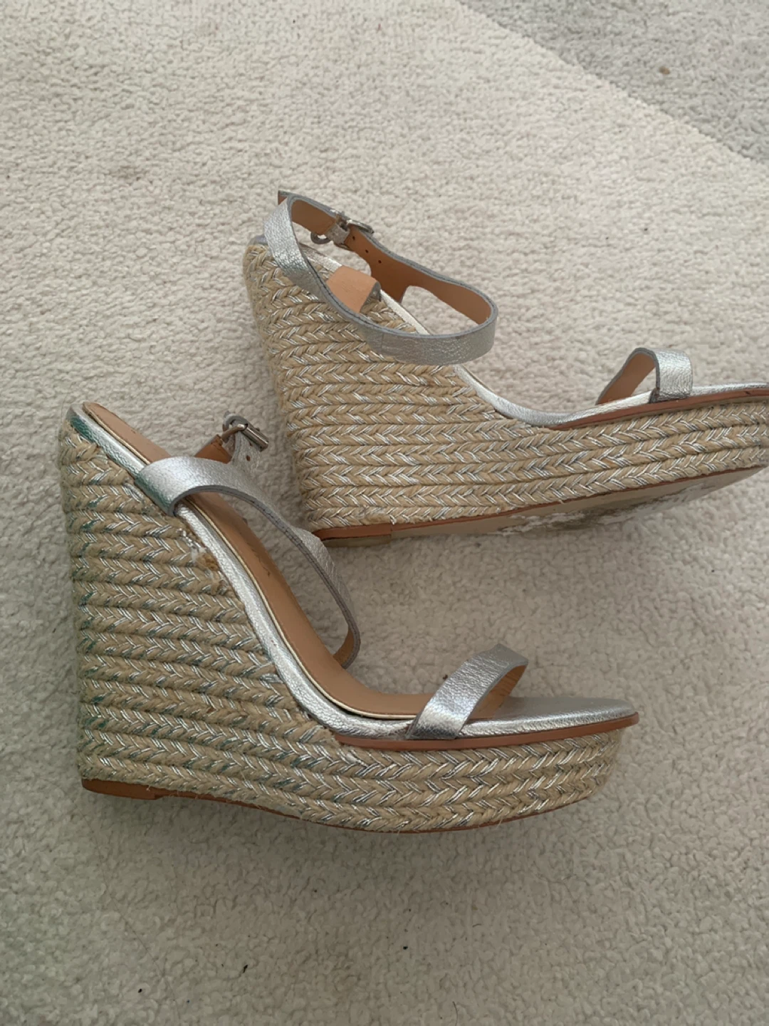 Badgley Mischka Silver Wedge Heels - photo 2