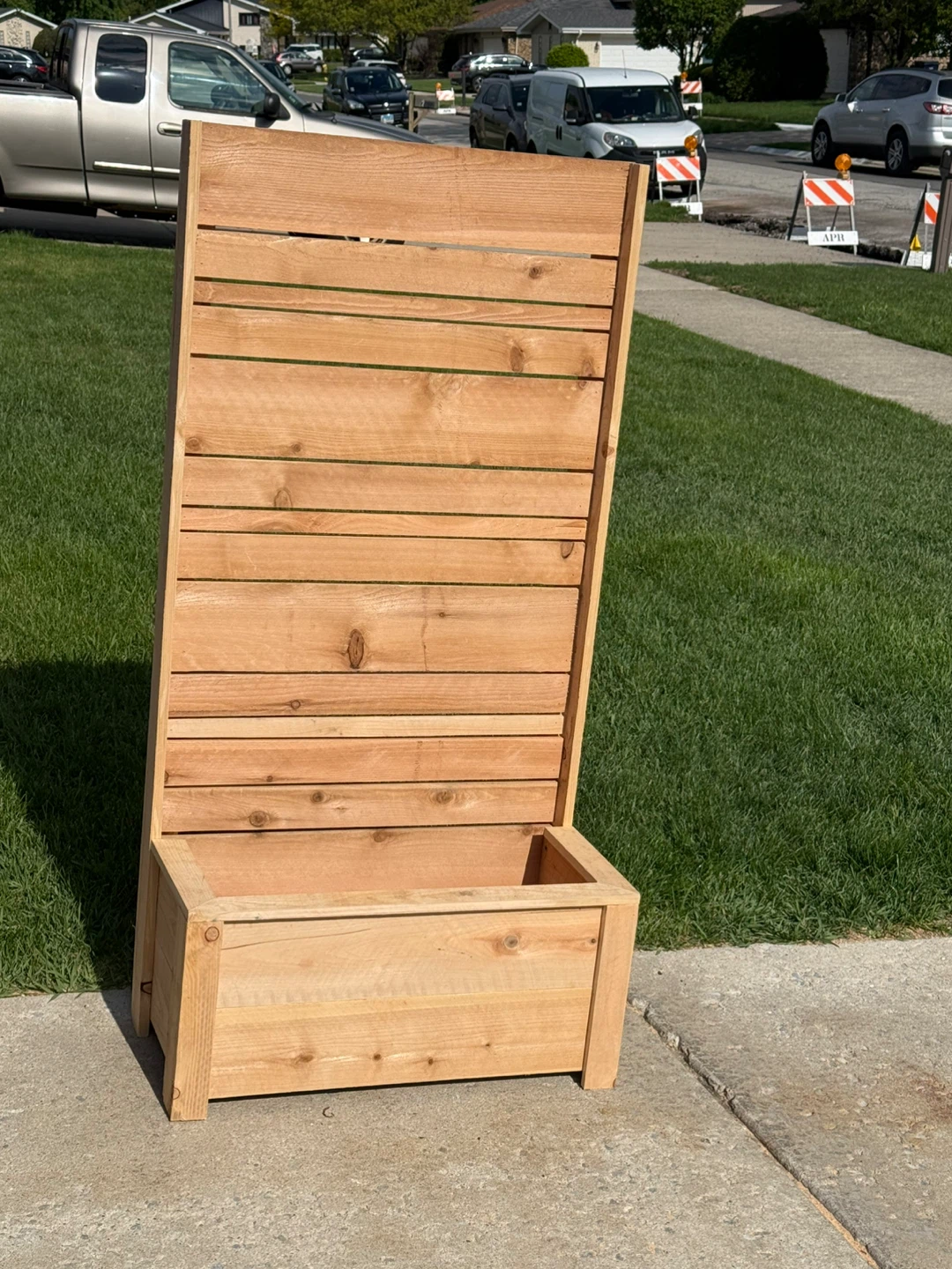 Wooden Planter Box with Vertical Trellis