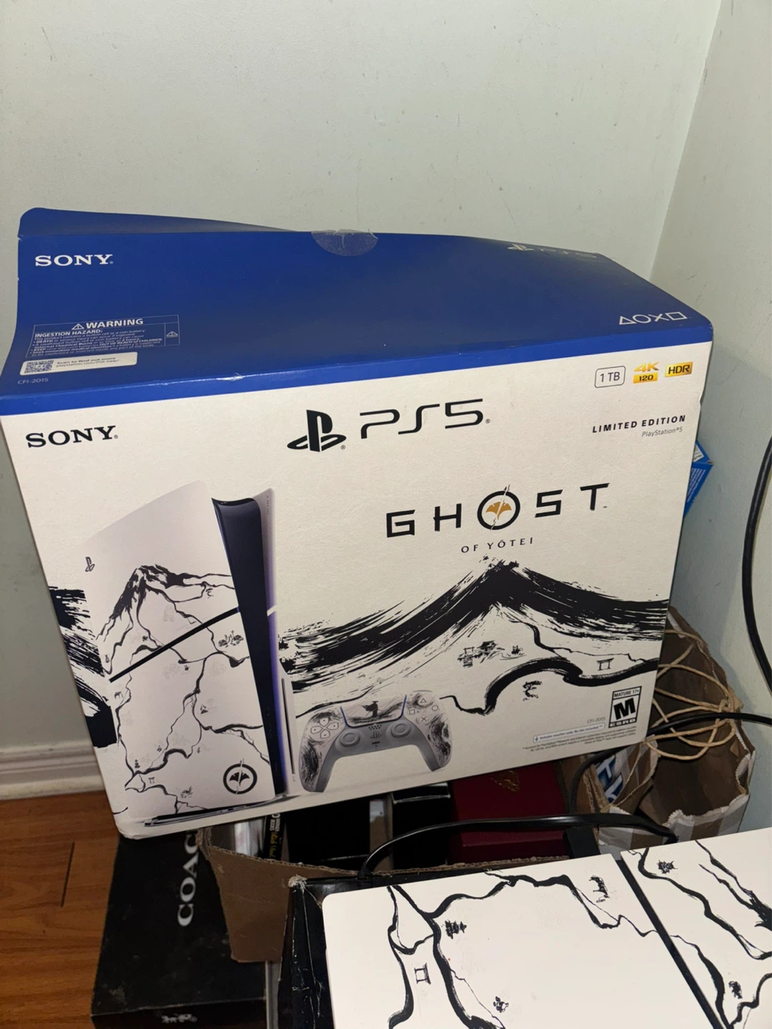 PlayStation 5 Console - Ghost of Tsushima black Edition - photo 3
