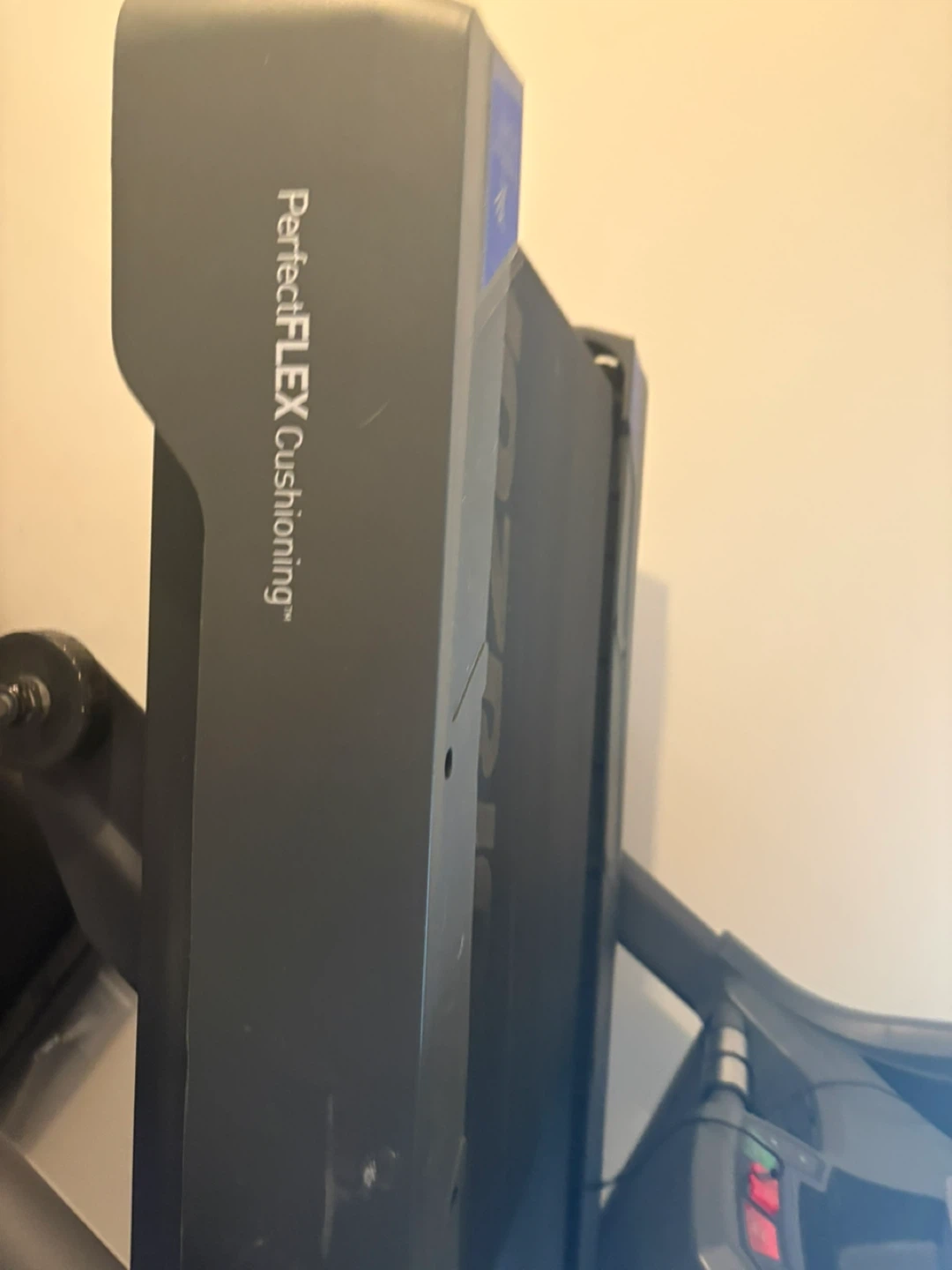 Horizon Fitness Treadmill - photo 4