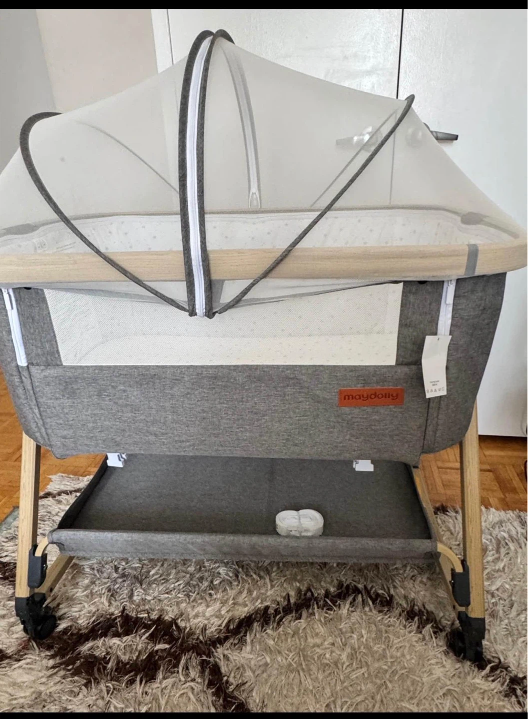 Maydolly bedside bassinet with mosquito net - photo 4