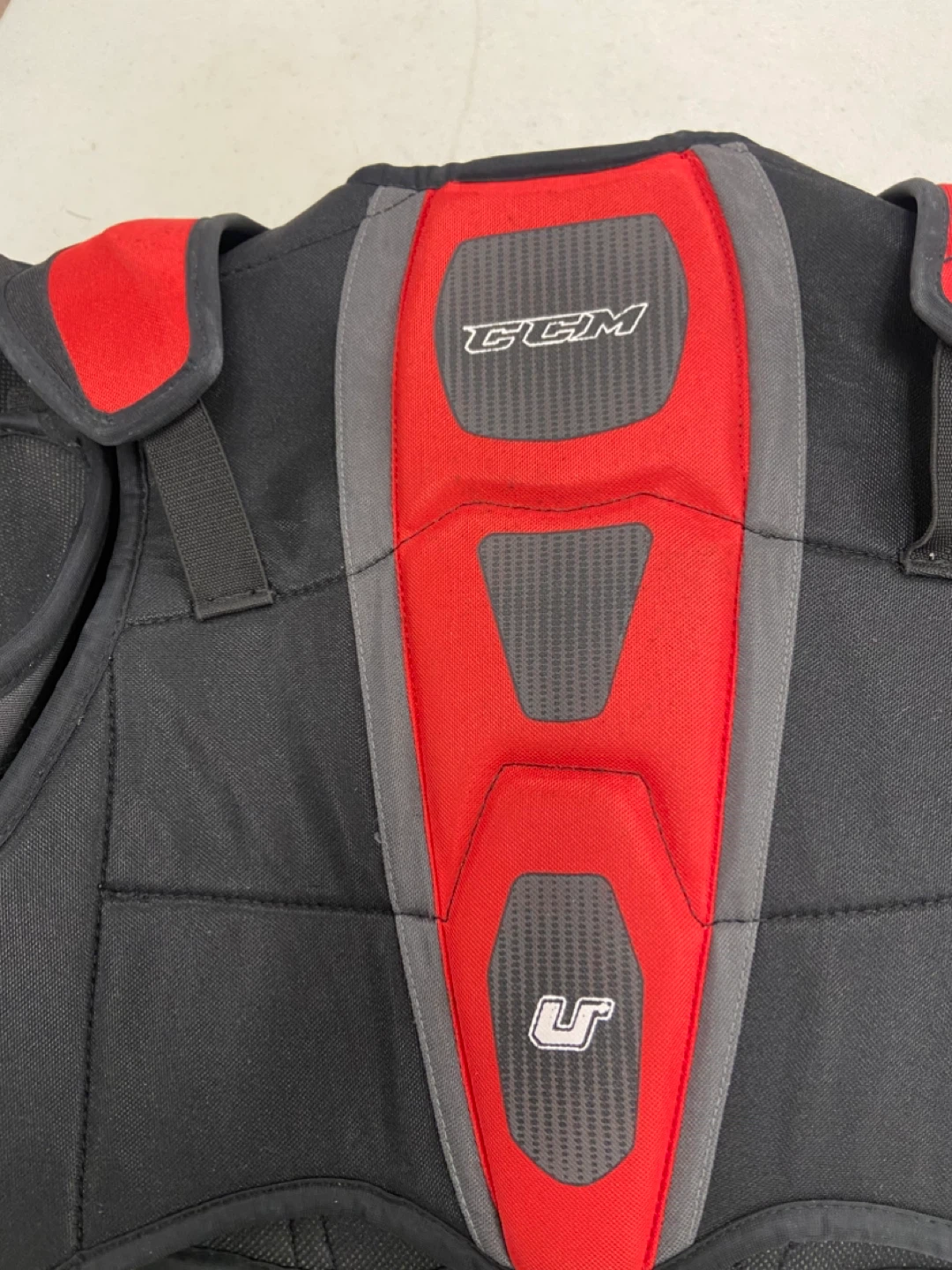CCM Hockey Chest Protector - photo 4
