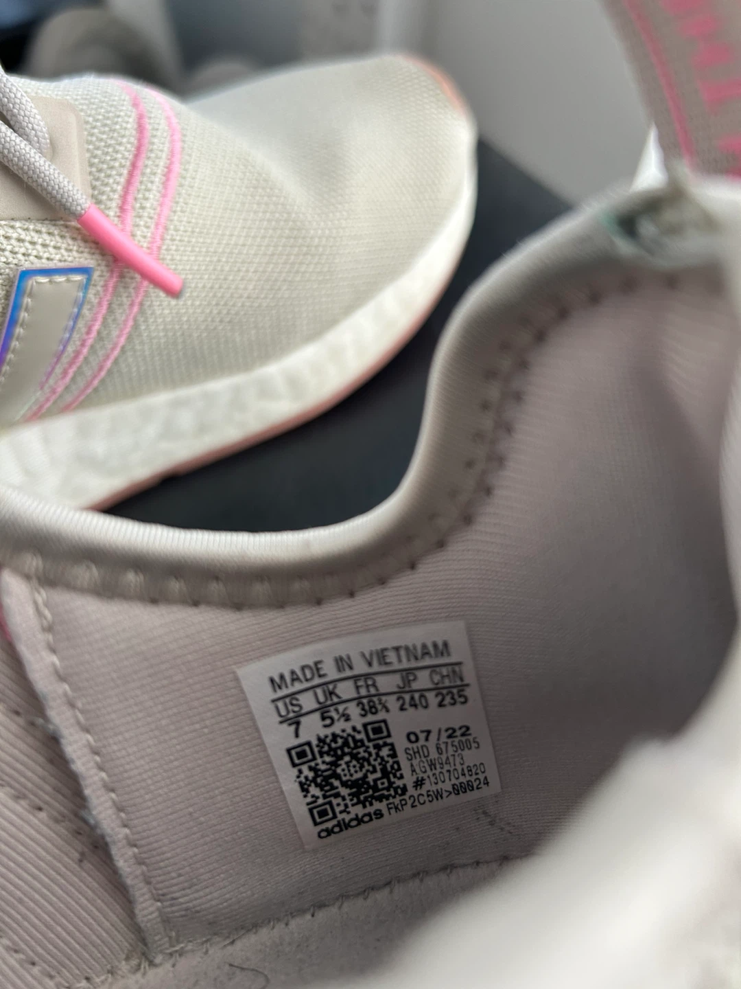 Adidas NMD R1 Shoes Women's Size 7 - photo 5