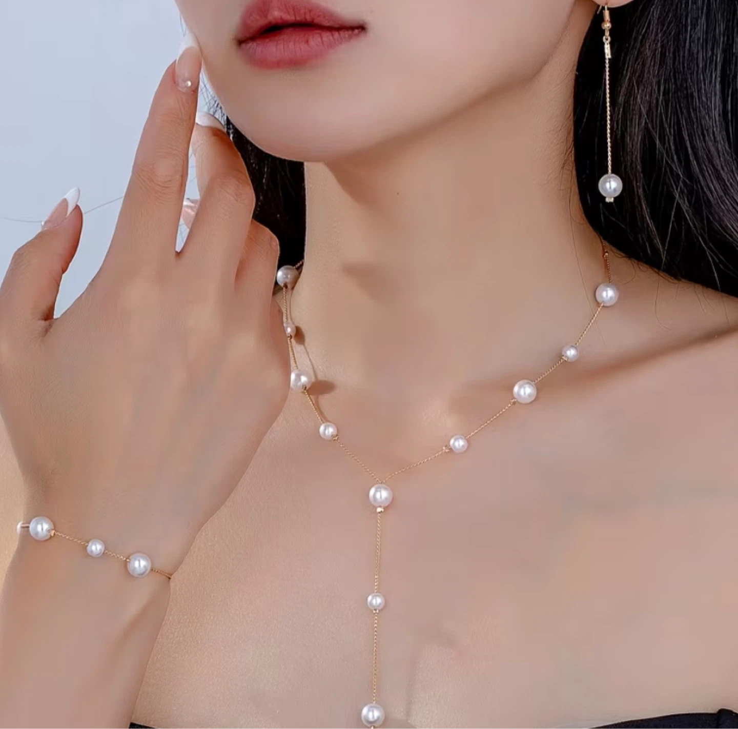 New Pearl Necklace, Bracelet, and Earring Set