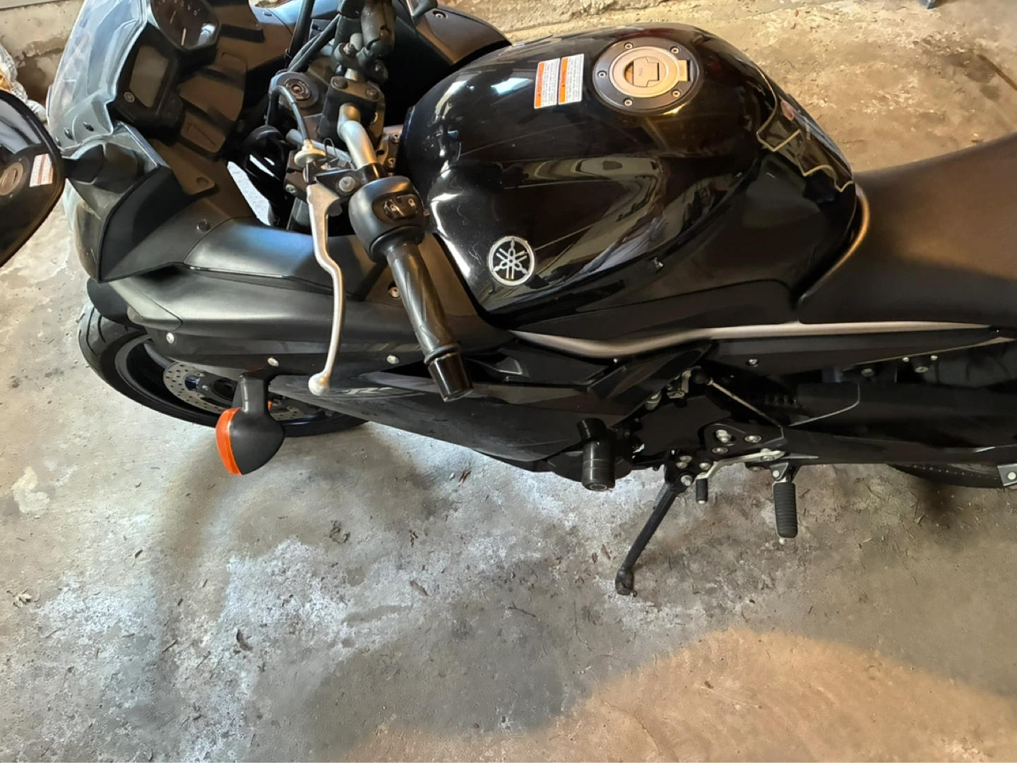 Yamaha Motorcycle FZ6R - Very Low Kilometers - photo 3
