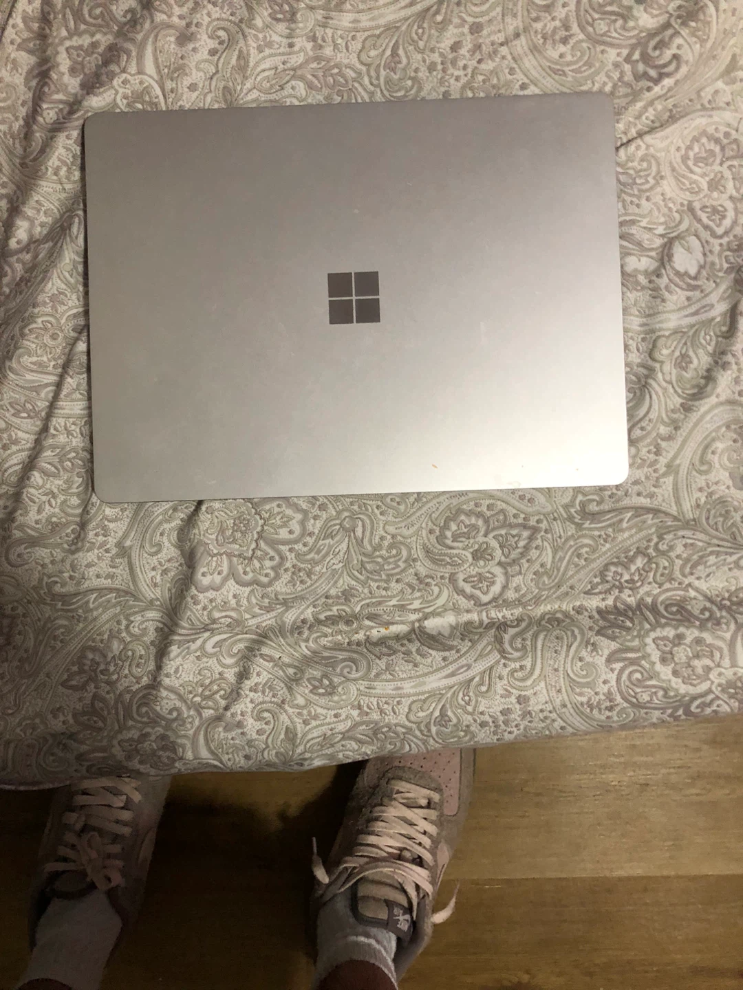 Microsoft Surface Laptop Go - photo 4