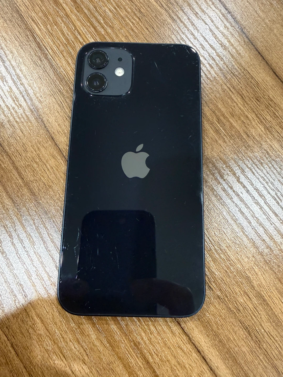 iPhone 12 - photo 5