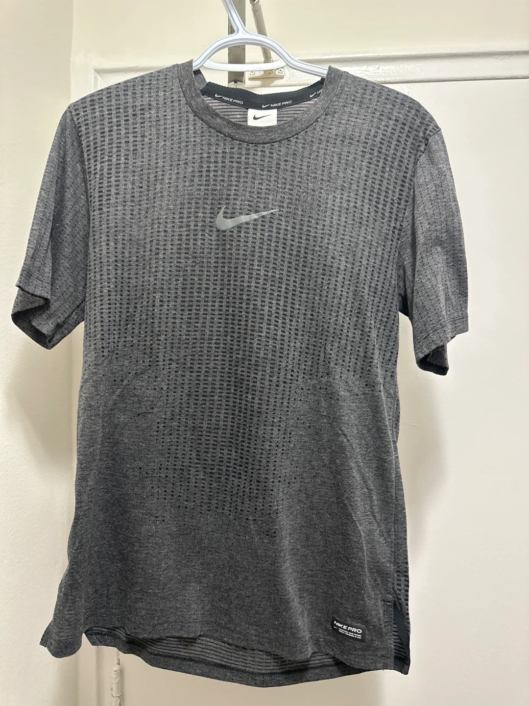 Nike Pro Dri-FIT T-Shirt Men's Medium Grey