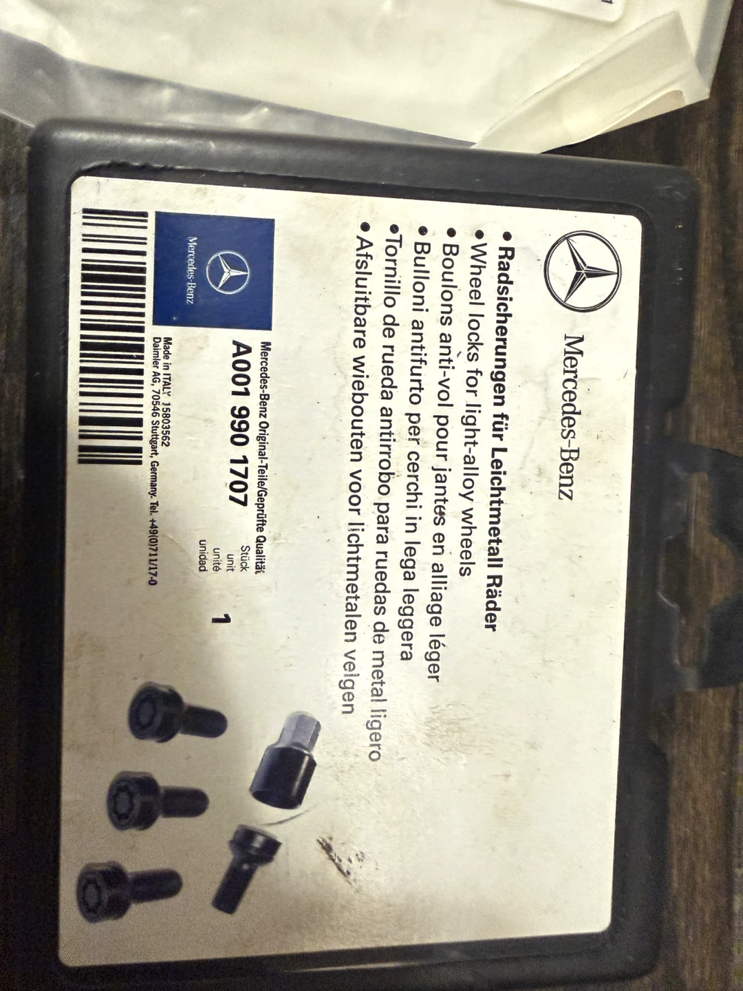 Mercedes-Benz Wheel Lock Set A001 990 1707