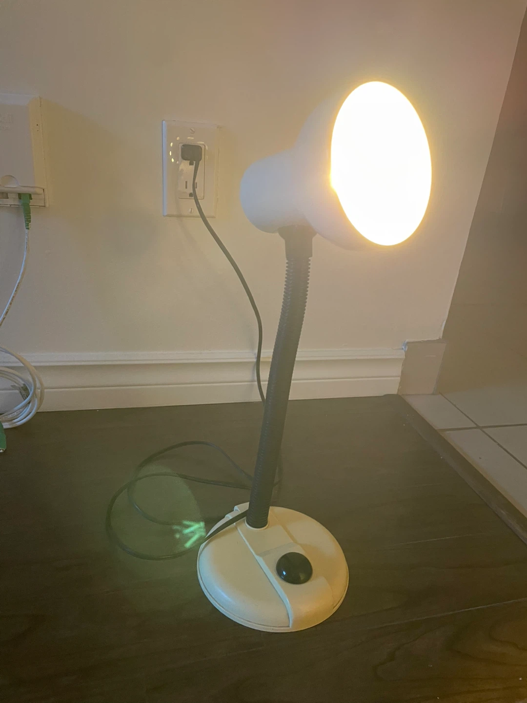 Adjustable Desk Lamp - photo 3