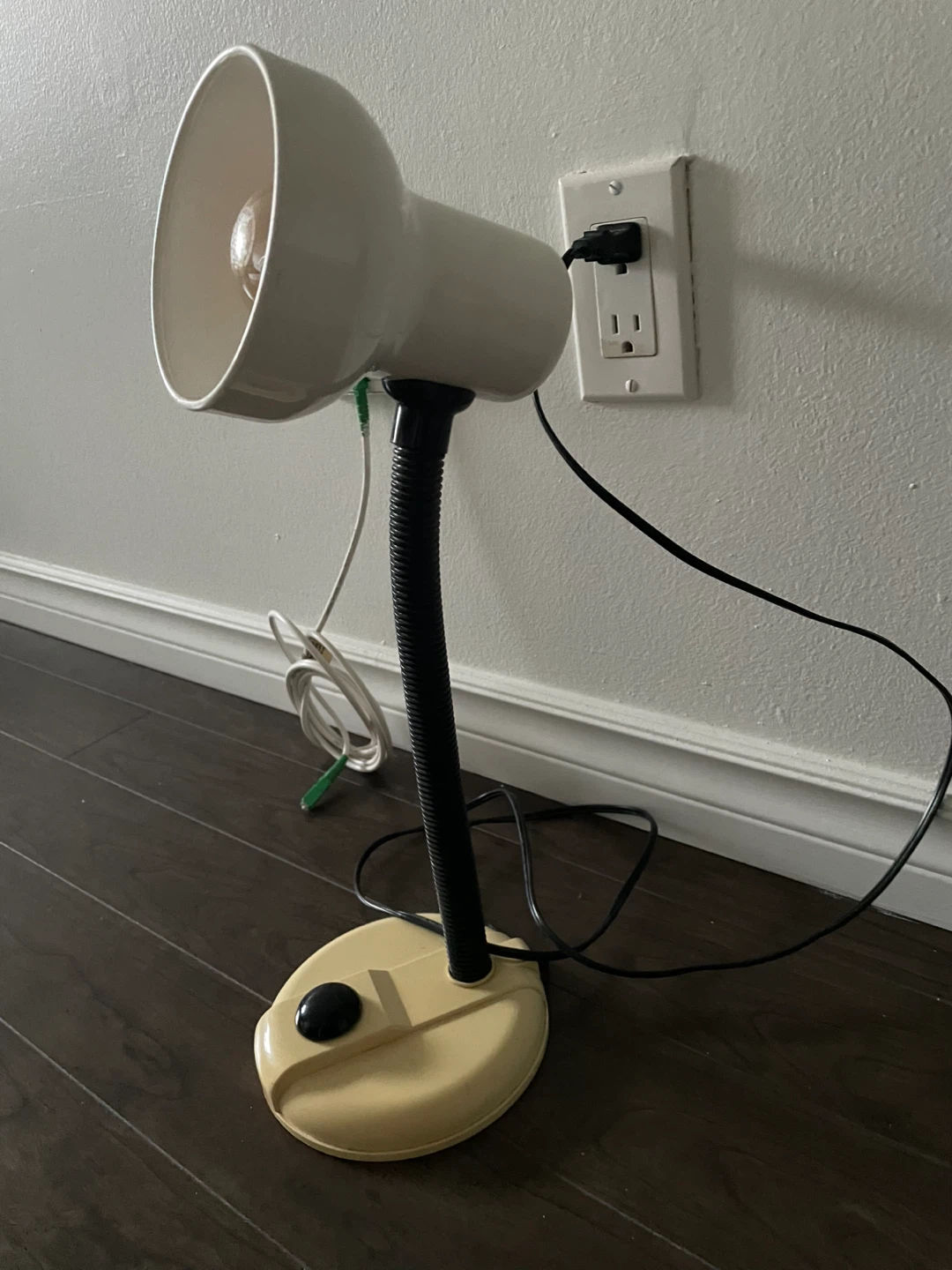 Adjustable Desk Lamp - photo 4
