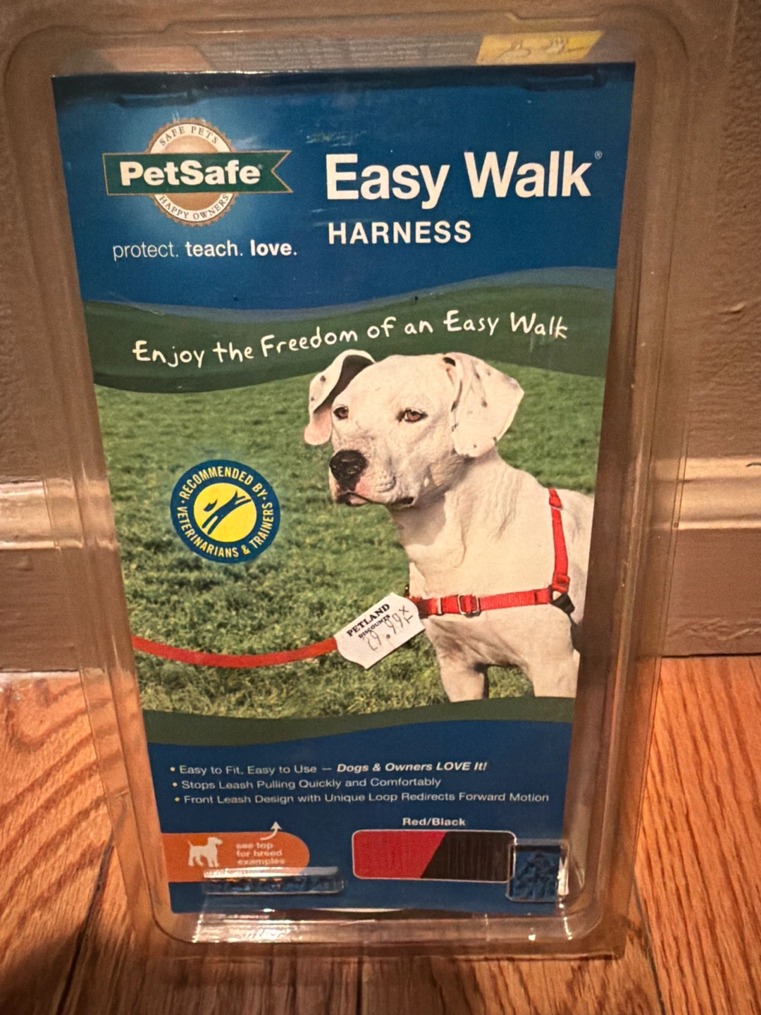 PetSafe Easy Walk Harness - Red/Black medium