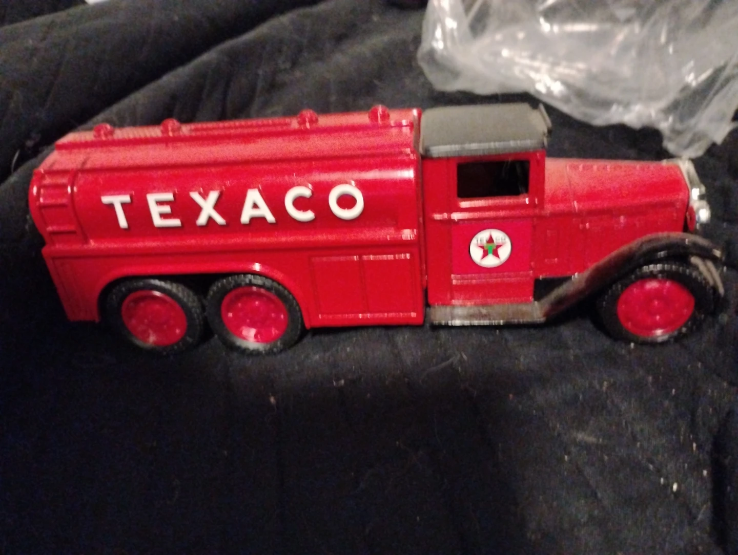 1930 Diamond Fuel Tanker Texaco Collector's Series #7 - photo 3