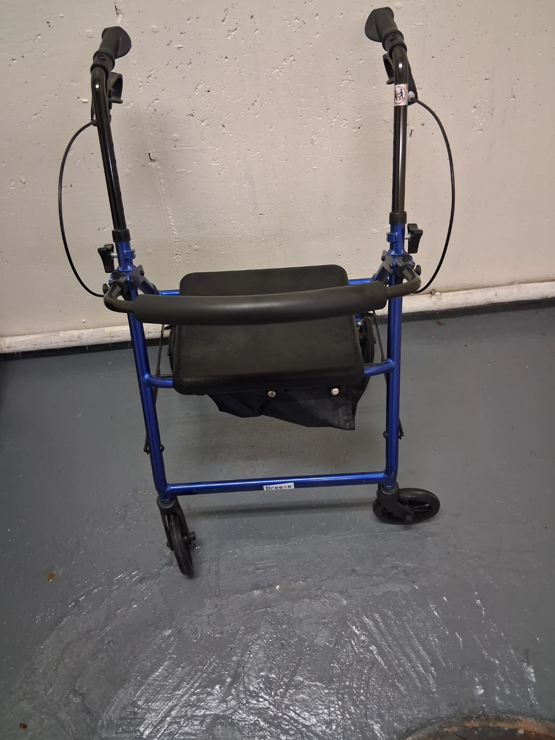 Drive Medical "Breeze" Rollator Walker - photo 2
