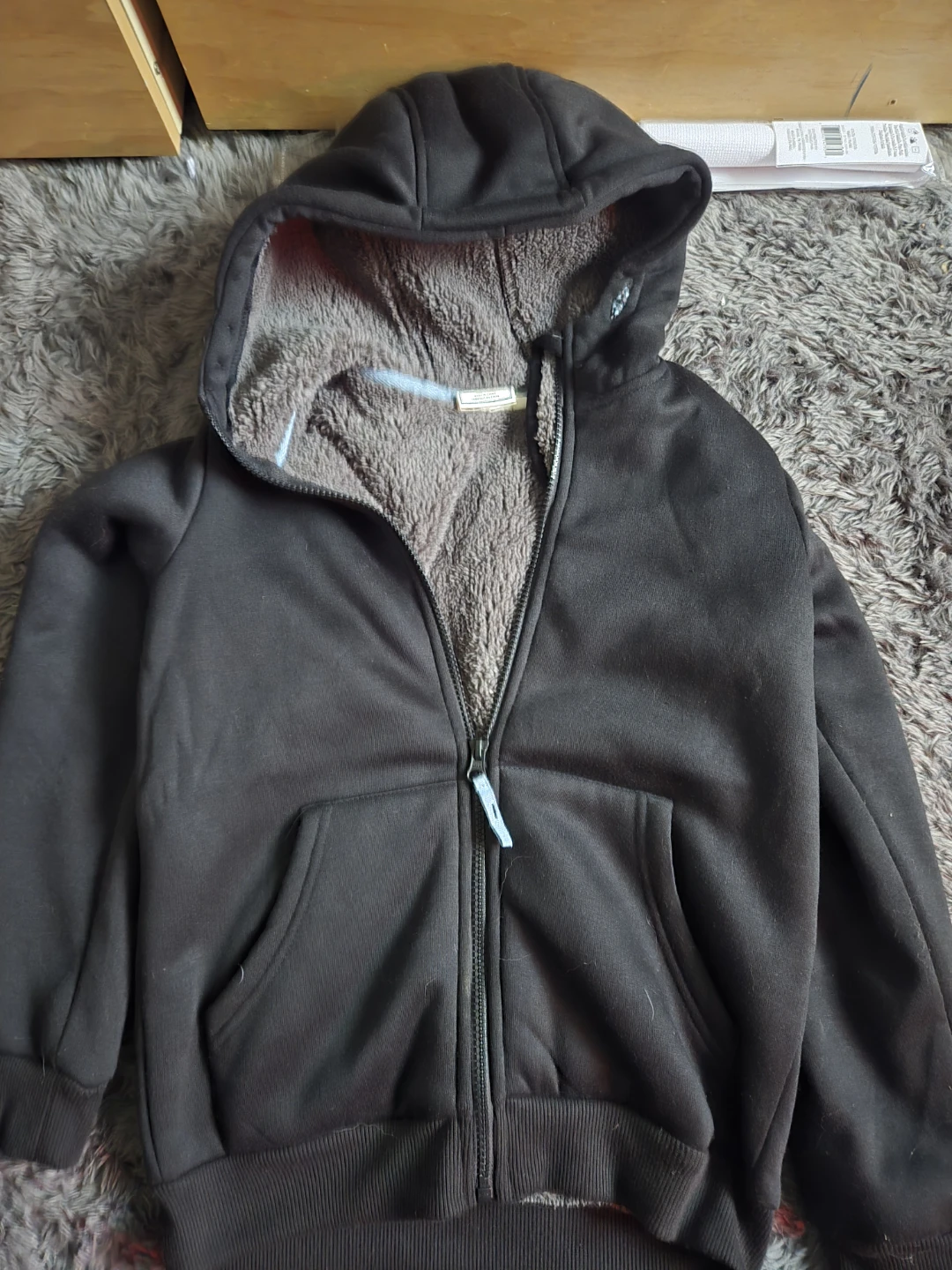 Bundle of 5 boys hoodies and a fleece zip-up - photo 3