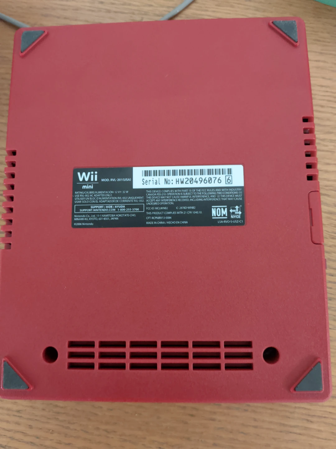 Red Nintendo Wii Mini Console Bundle - photo 2