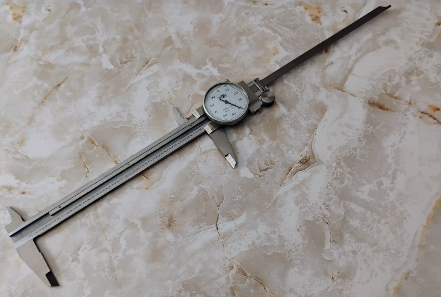 6" x .001" SHOCKPROOF DIAL CALIPER WITH CASE - photo 4
