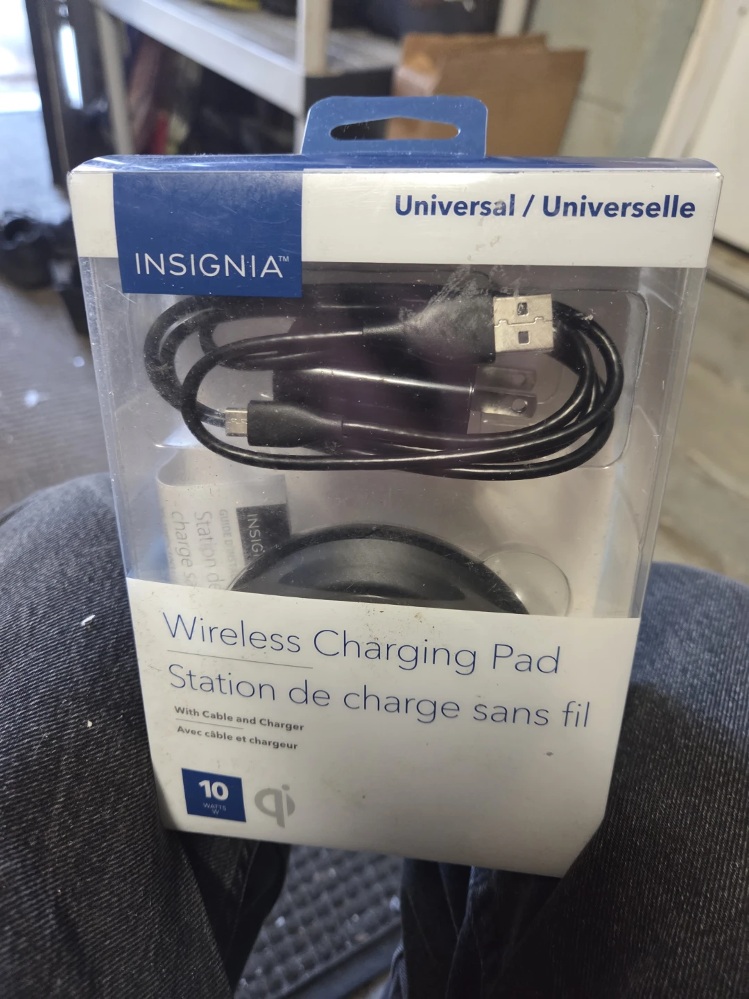 Insignia Wireless Charging Pad Station 10W