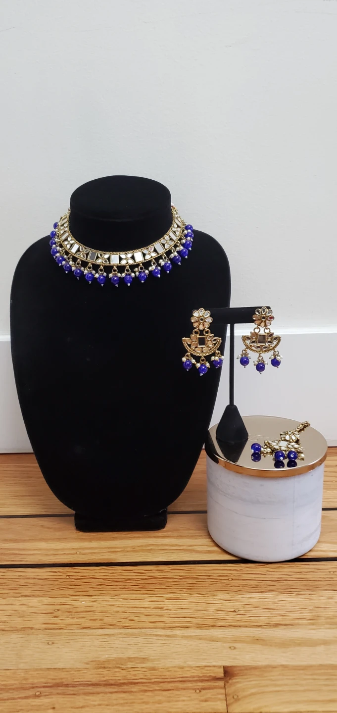 Jewellery Set with Blue Beads and Mirrors