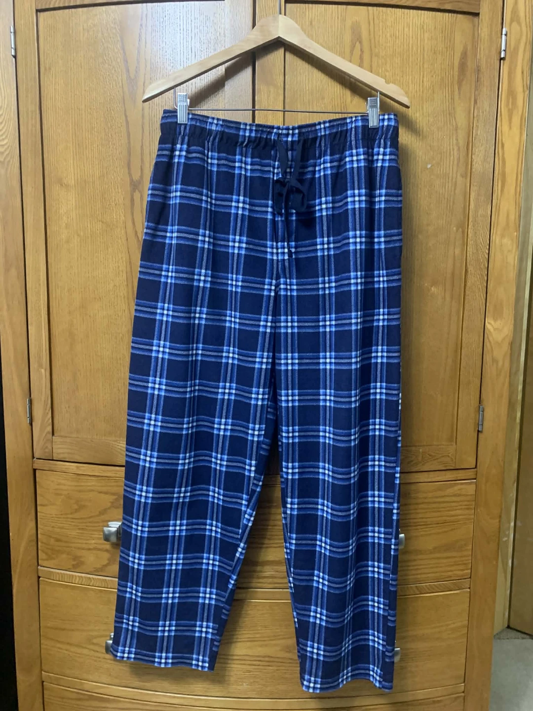 IZOD  Plaid Pajama Pants Medium