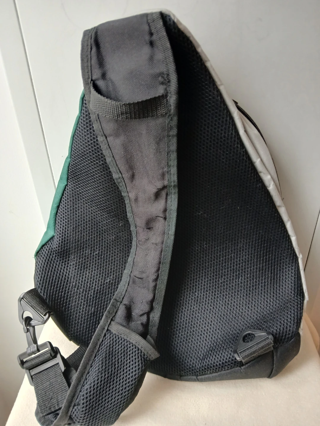 Schletter Sling Backpack. It's available.  Firm price. - photo 2