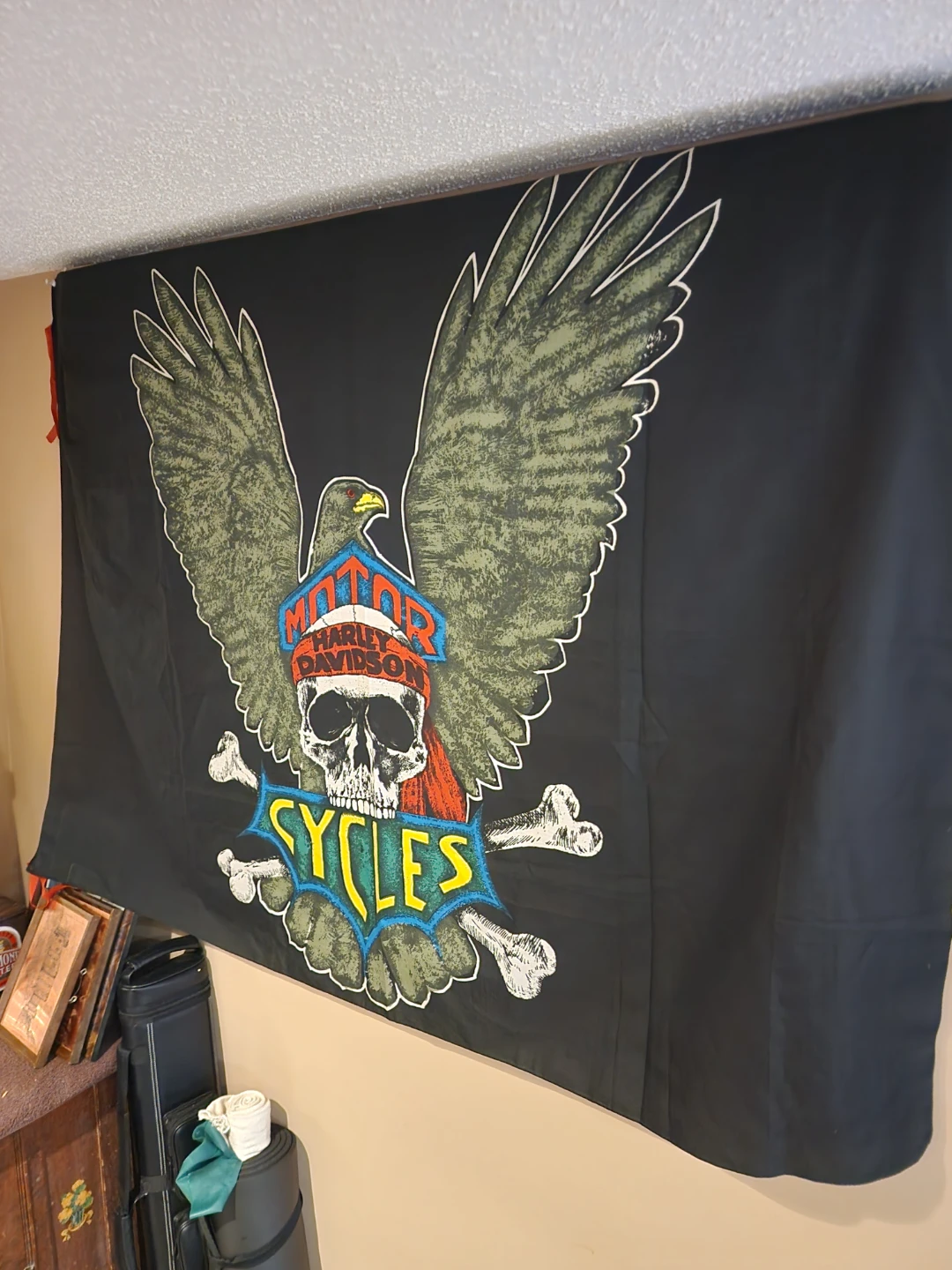 Harley-Davidson "Cycles" Eagle Skull Flag - photo 4