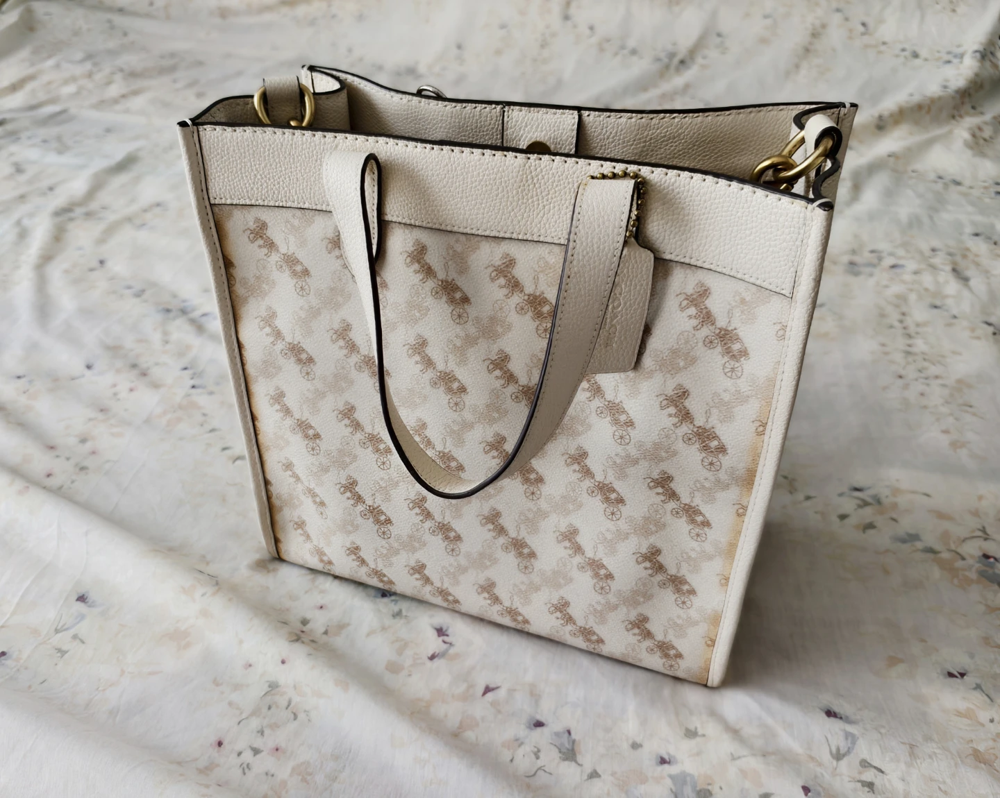 COACH Field Tote
