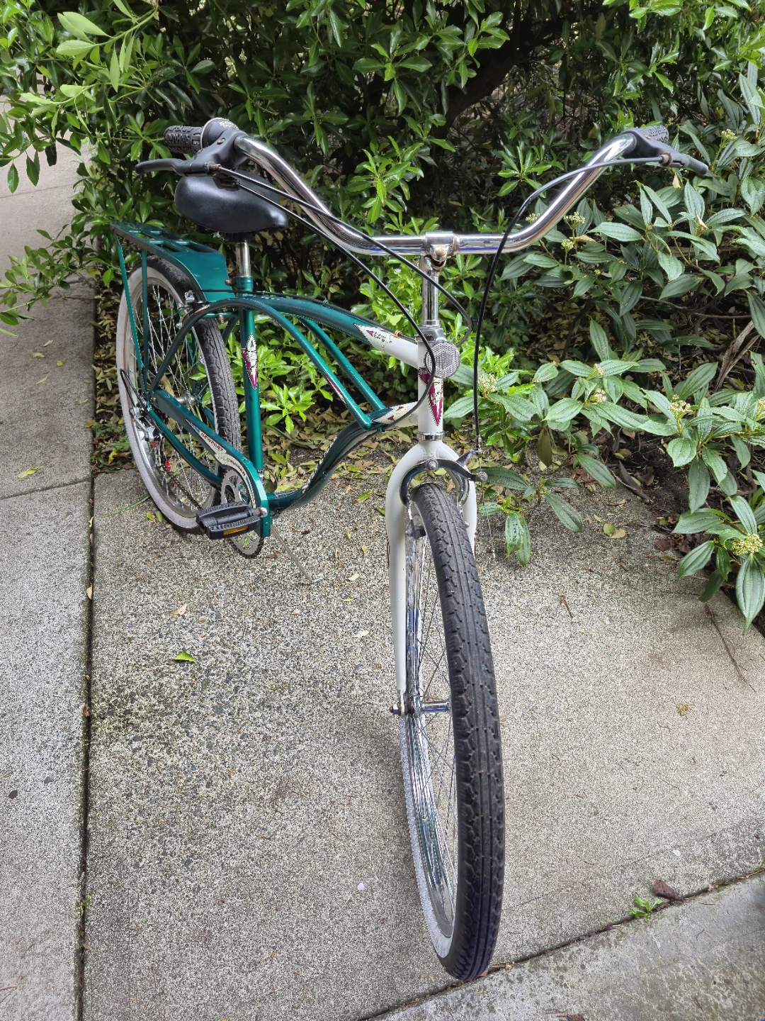 Newport Beach Cruiser Bicycle - photo 3