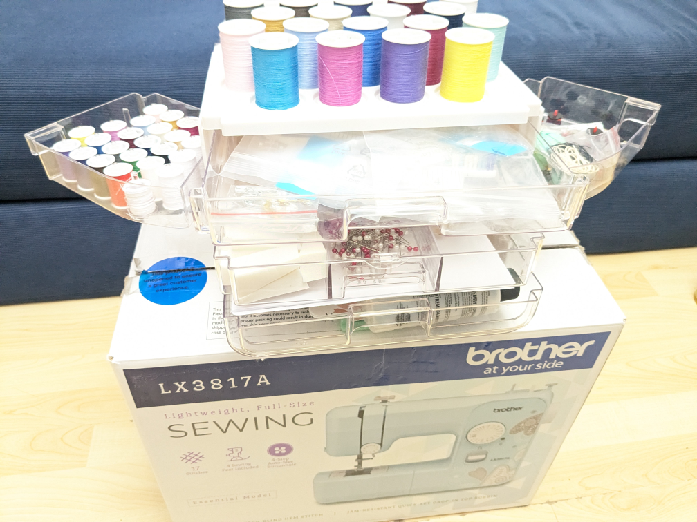 Brother Lightweight Full Size  Sewing Machine & Accessories - photo 5