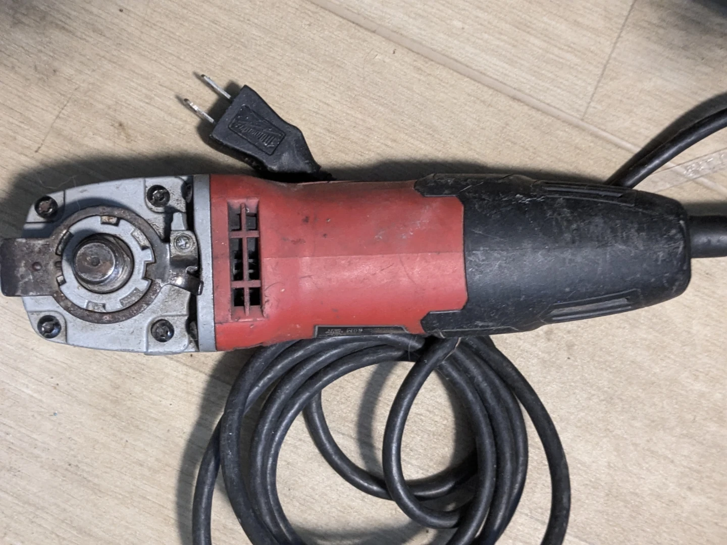 Milwaukee 4.5" Angle Grinder - photo 4