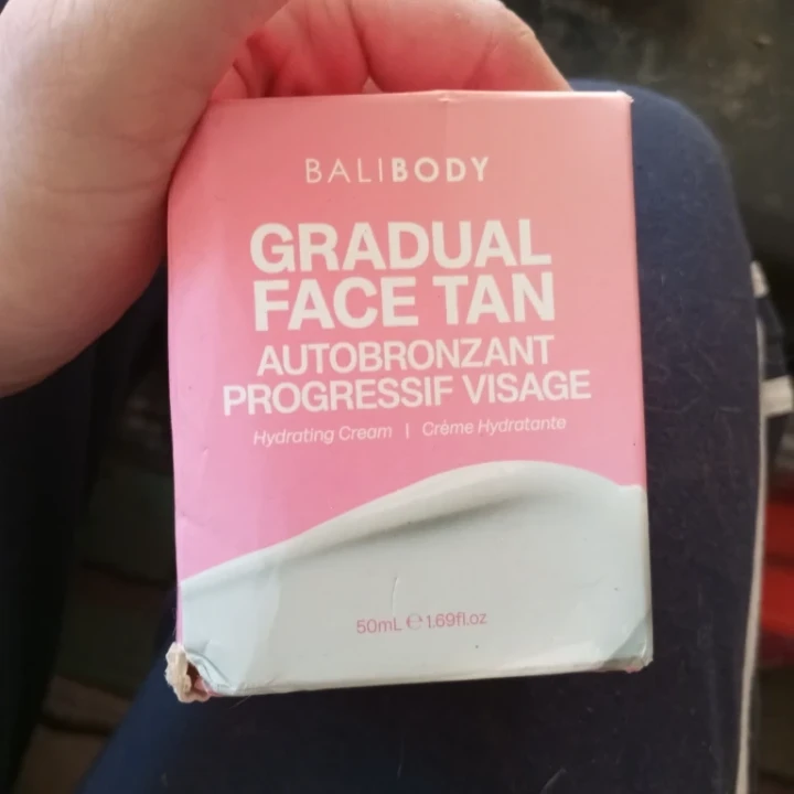 Bali Body Gradual Face Tan Autobronzant🌱