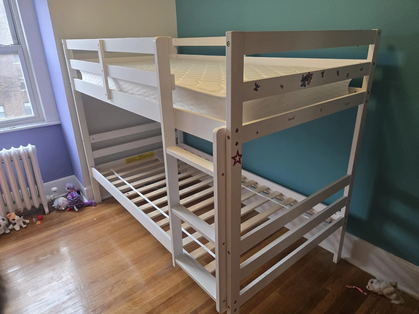 White Wooden Twin Bunk Bed with Mattresses - photo 2