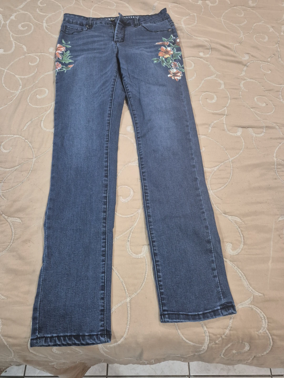 Frankie & Stella Embroidered Blue Denim Jeans