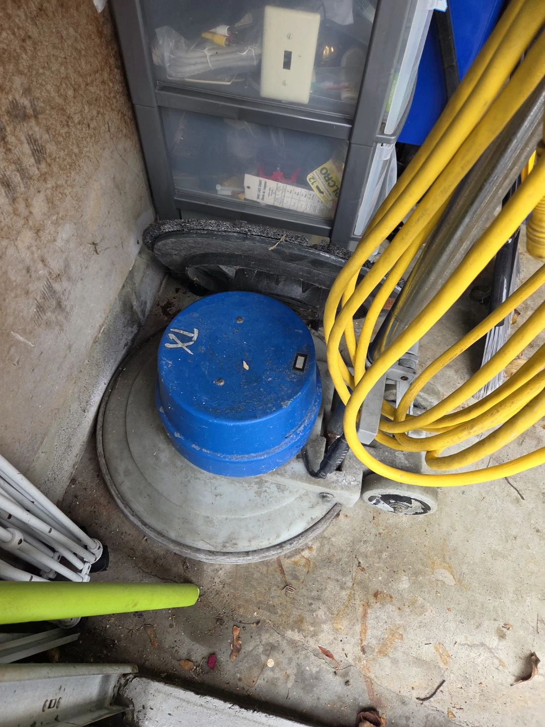 DUSTBANE INTEGRA DUAL SPEED Floor Buffer