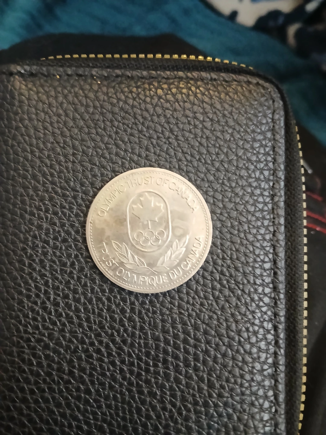 Olympic Trust of Canada Figure Skating Medal - photo 2