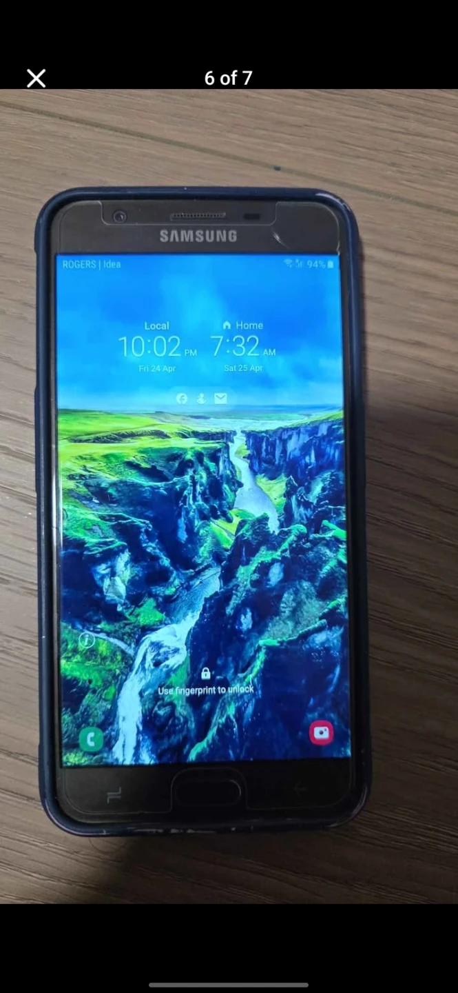 Samsung J7 prime 2 with earbuds