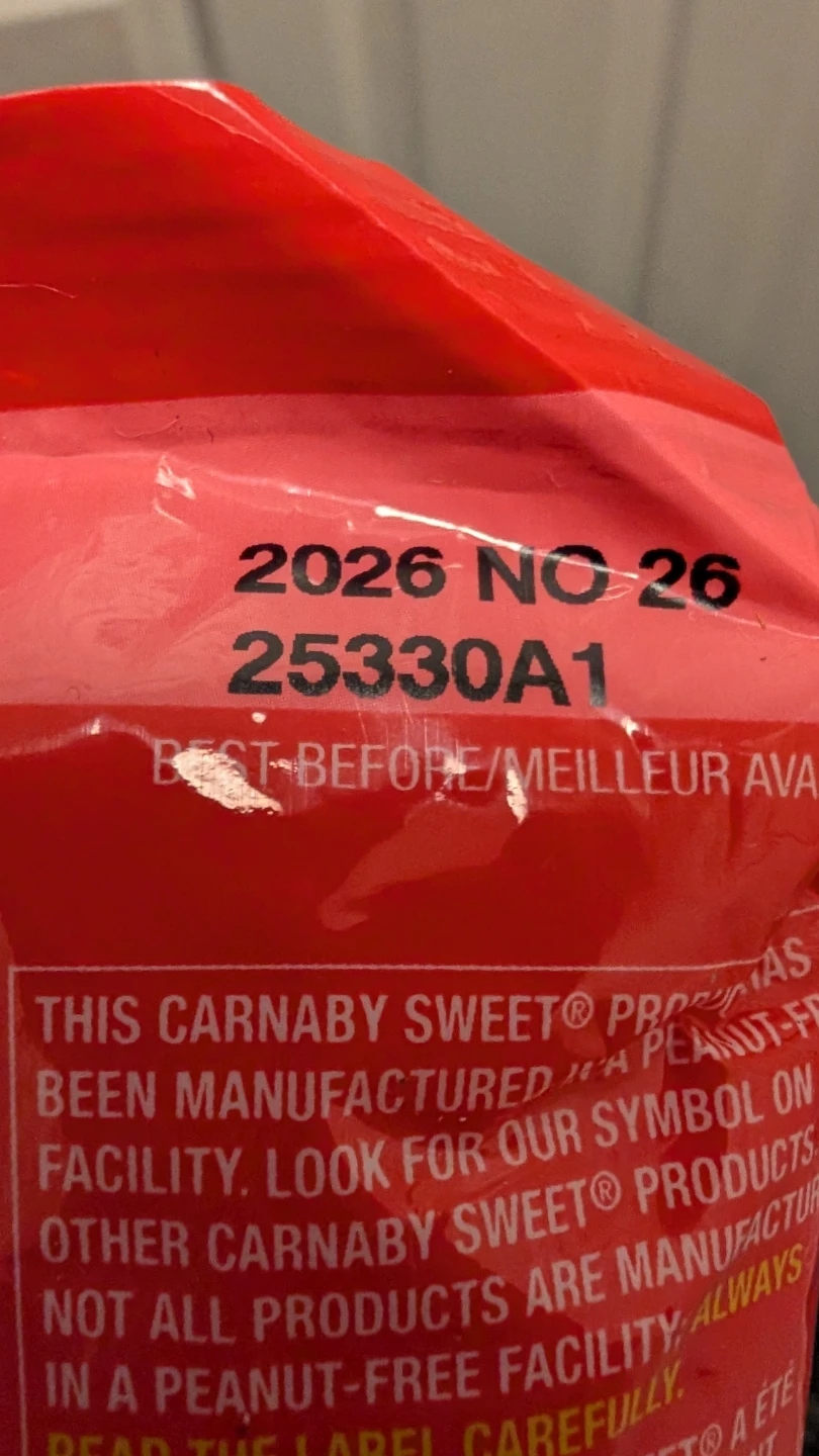 Carnaby Sweet Milk Chocolate Hearts EXPIRED - photo 2