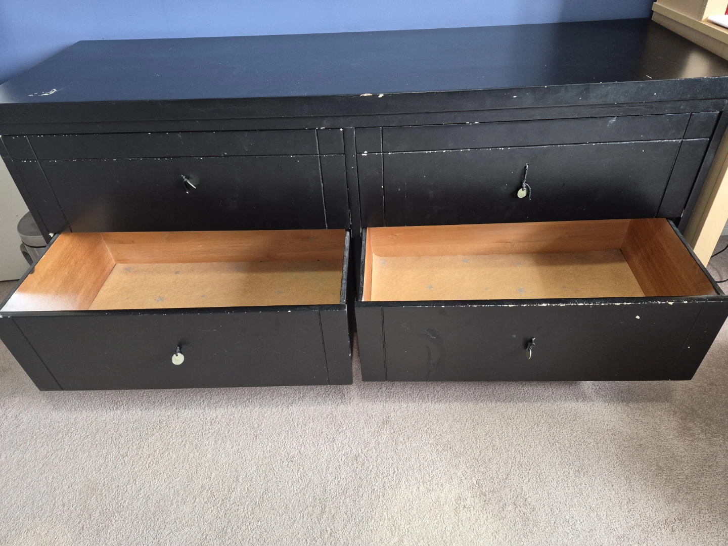 Black Dresser with 4 Drawers - photo 2