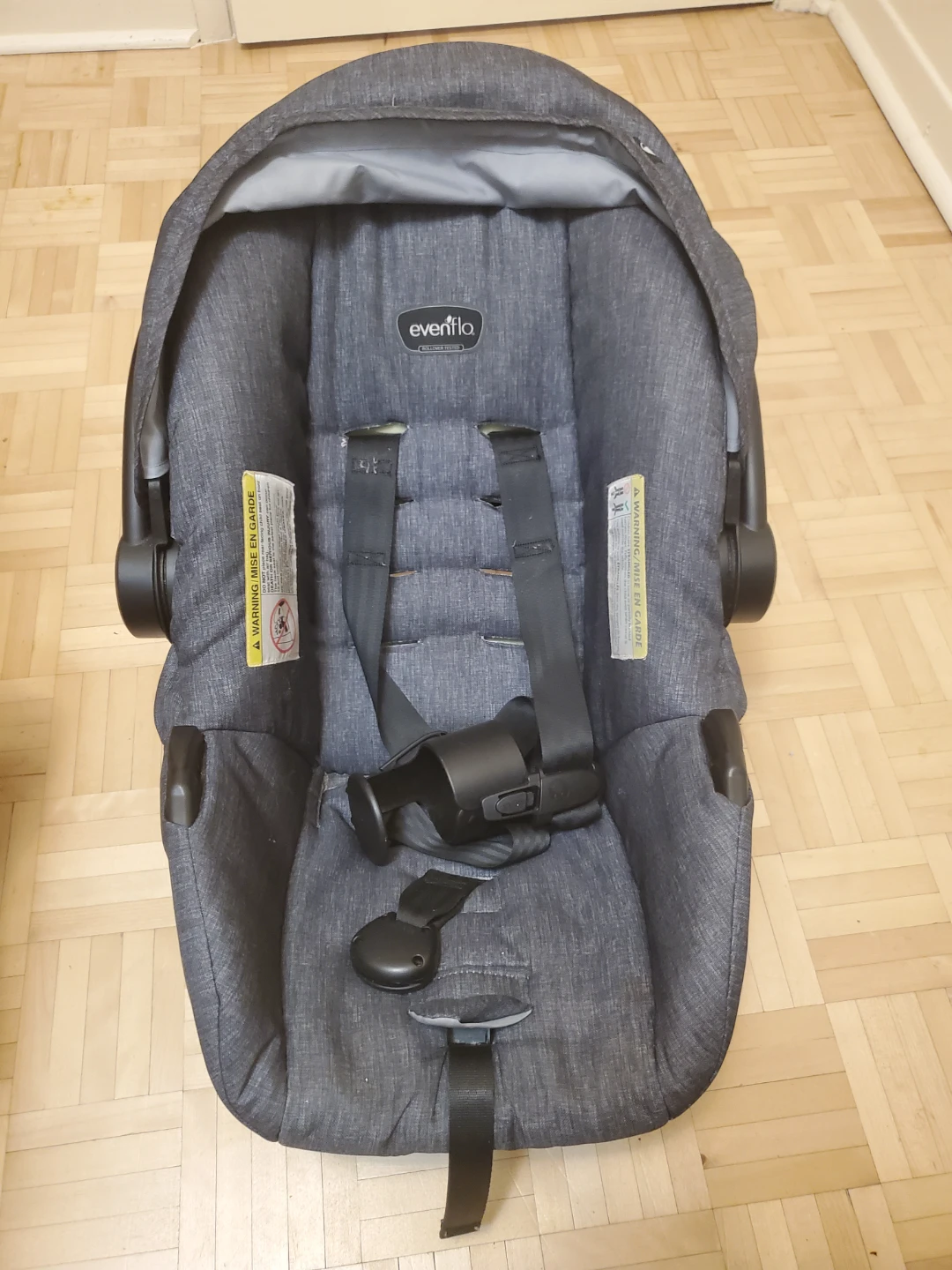 Evenflo Baby Car Seat Carrier - photo 3