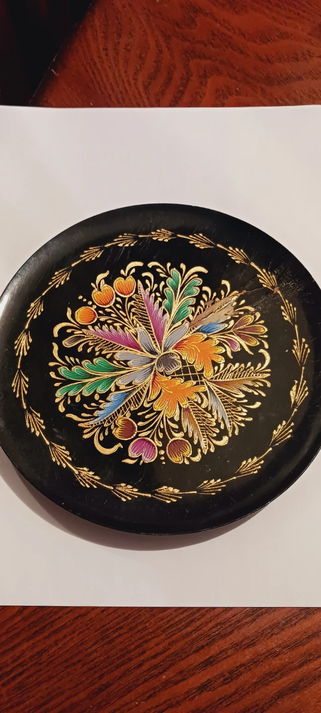 Gorgeous Handpainted Floral Design Decorative Plate - photo 4