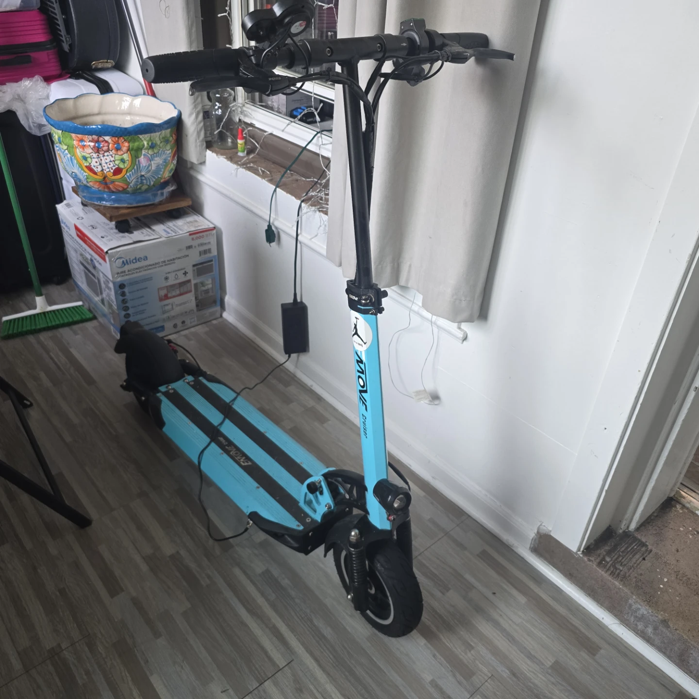 Emove cruiser S scooter