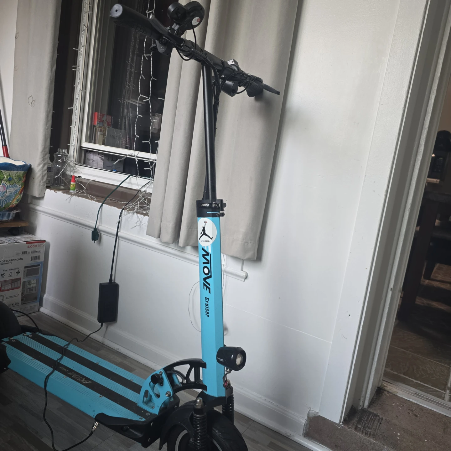 Emove cruiser S scooter - photo 2