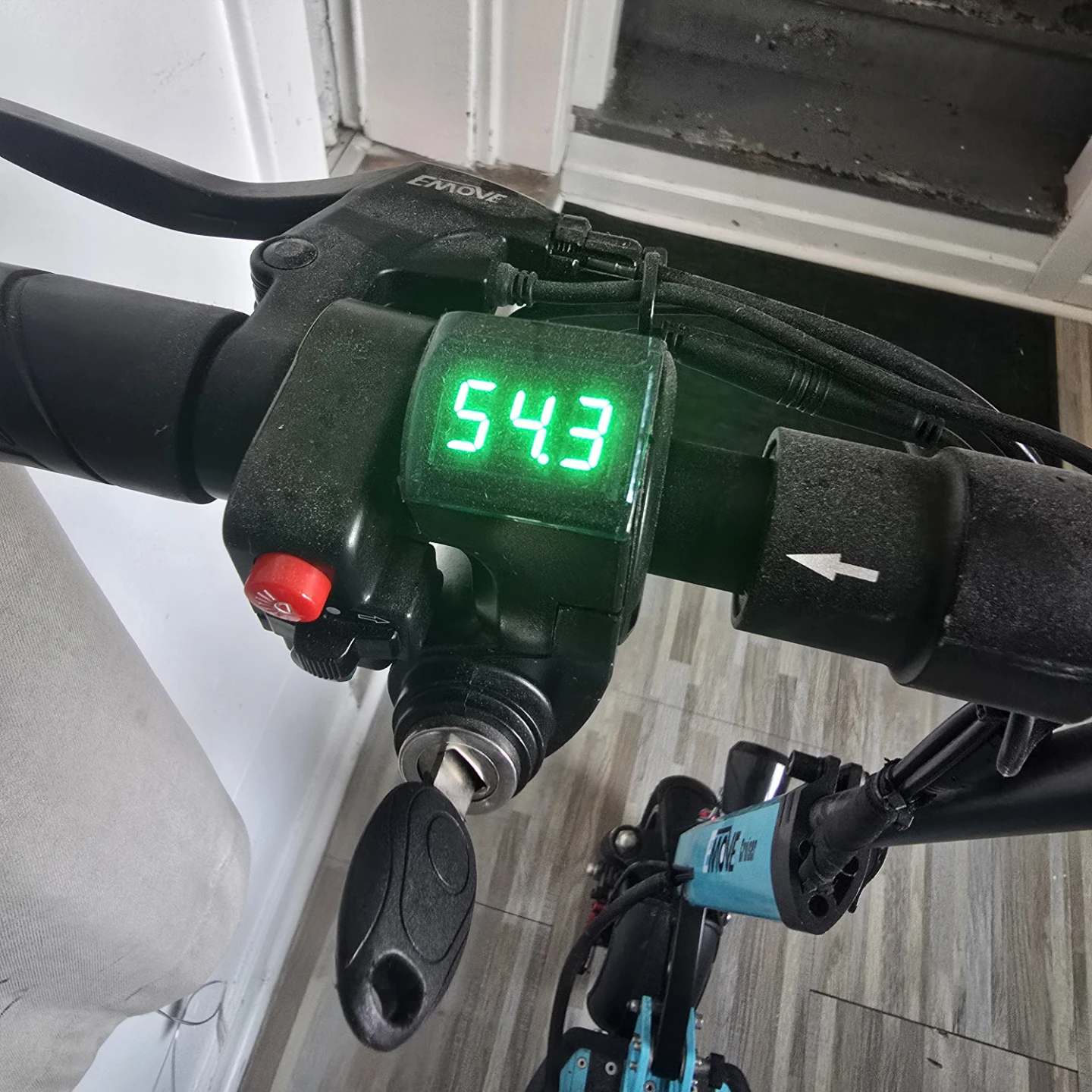Emove cruiser S scooter - photo 5
