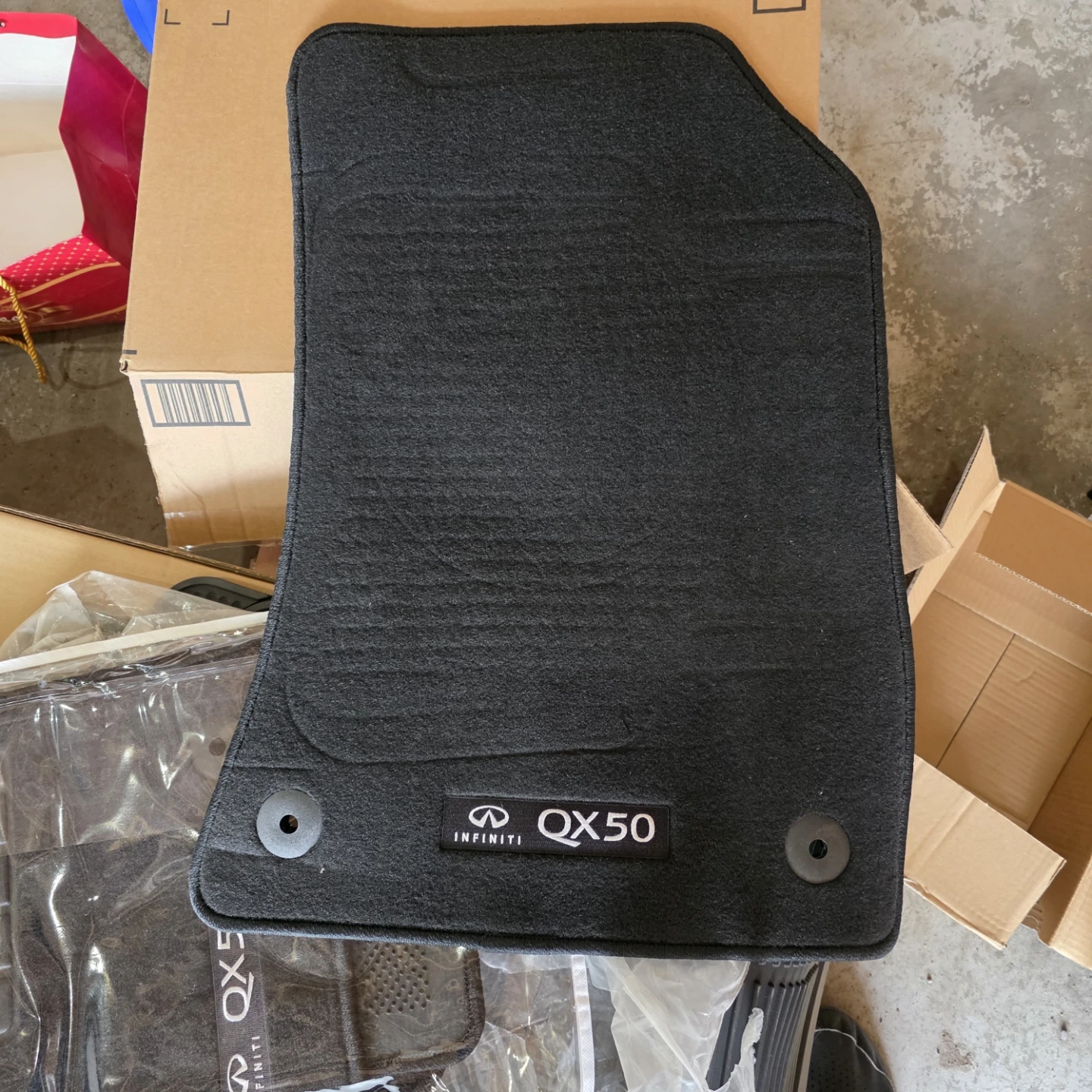 Infiniti QX50 All-Weather Floor Mats - photo 2