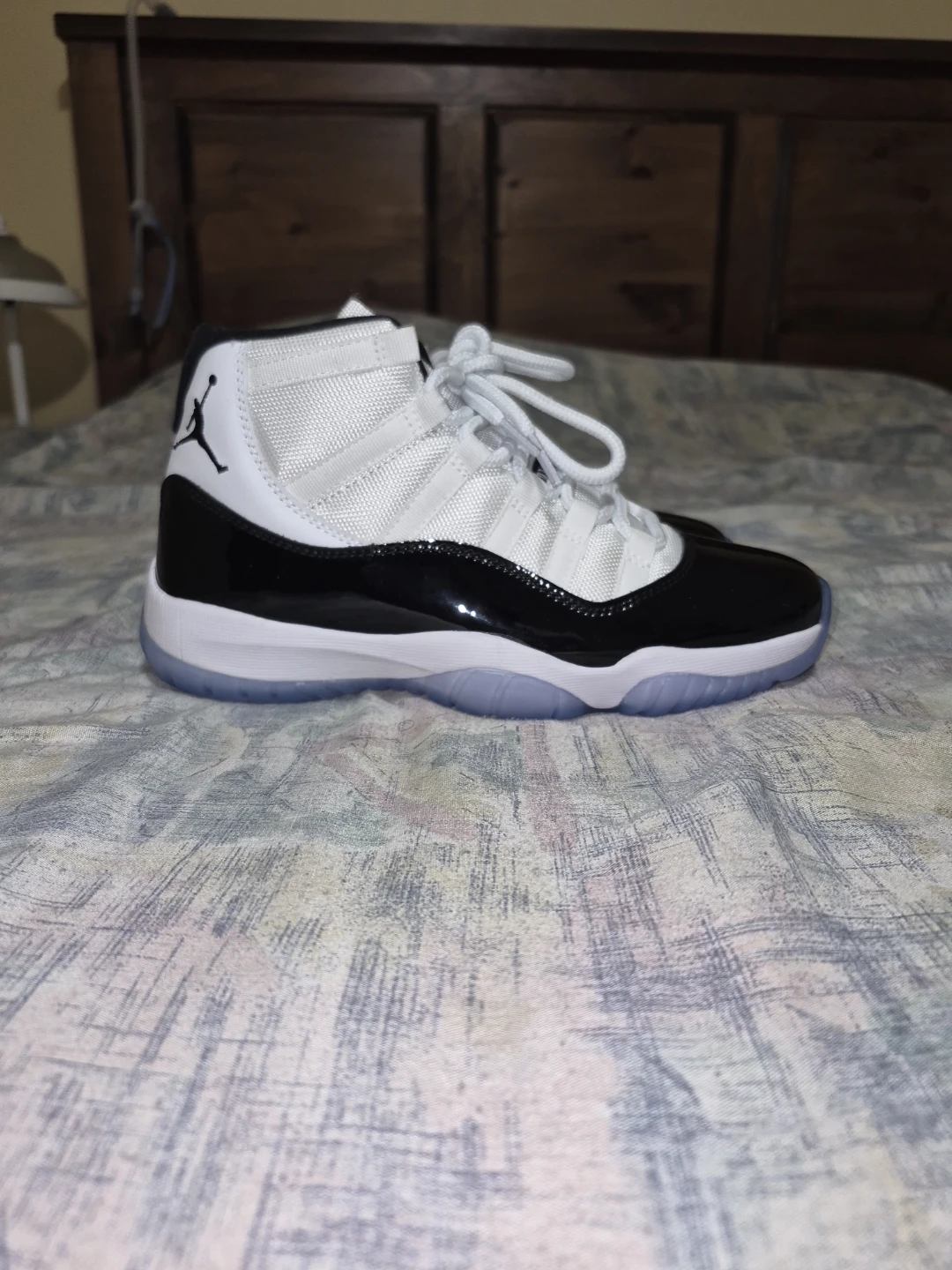 Air Jordan 11 Retro Low - photo 2