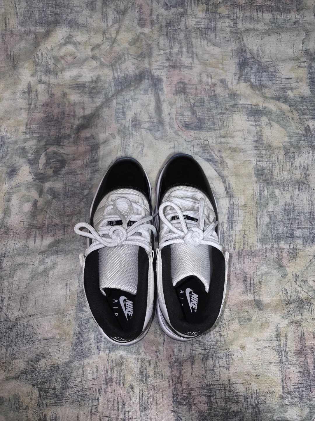 Air Jordan 11 Retro Low - photo 4