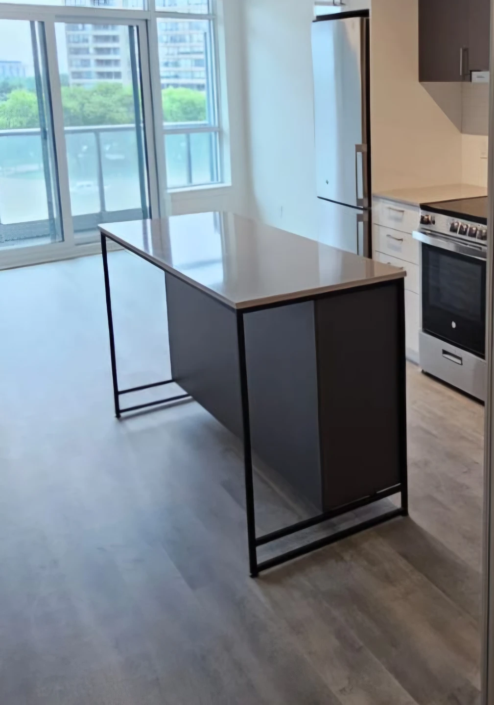 Quartz-top Kitchen Island with Storage & Breakfast Bar - photo 2