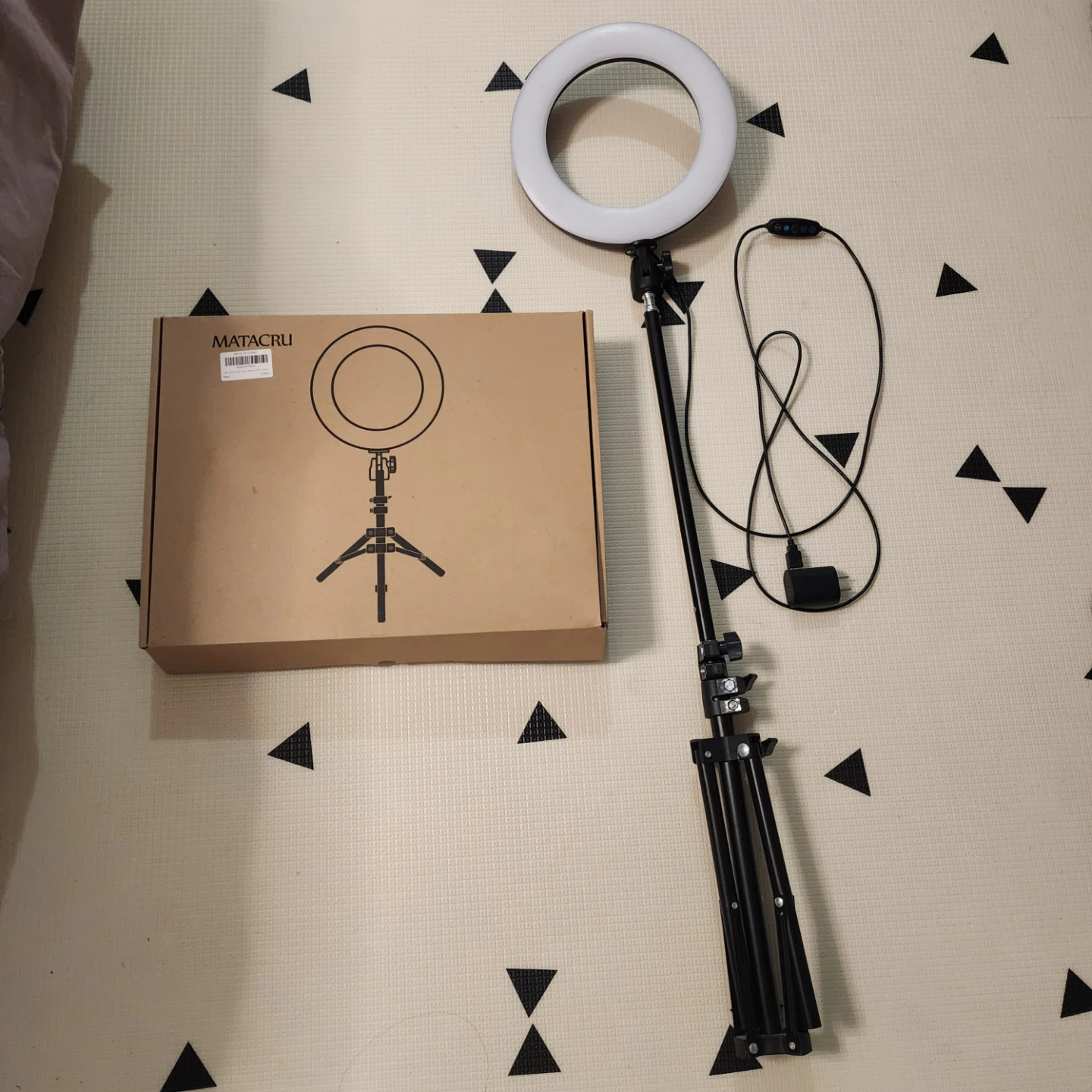 MATACRU 10" RGB Selfie Ring Light for Video Recording