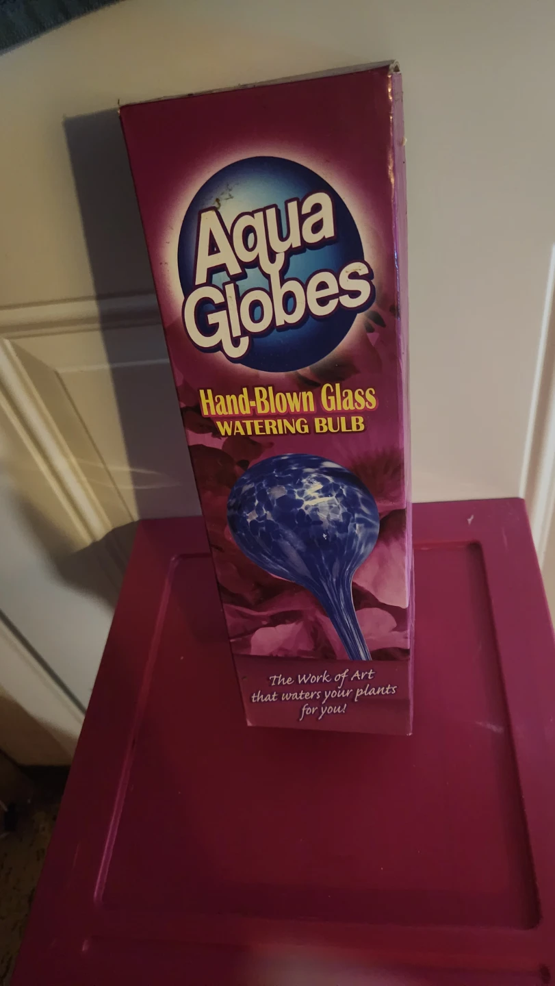 4 Aqua Globes Hand-Blown Glass Watering Bulbs