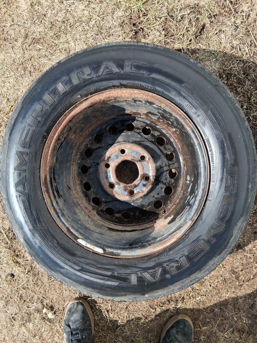 P245/70R17 Tire on Rim